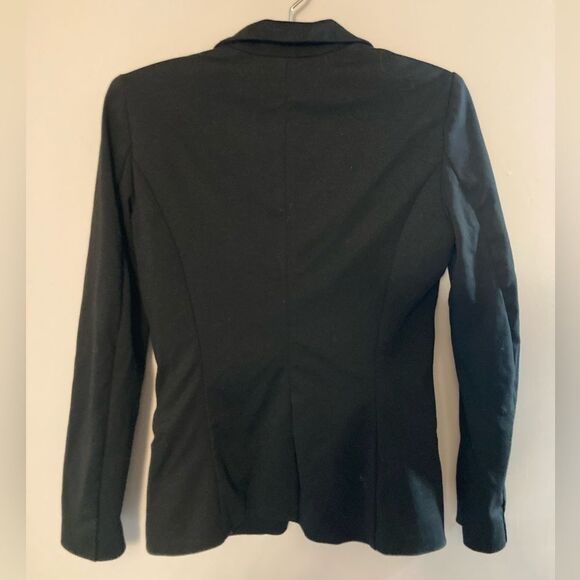H&M black blazer - Picture 2 of 3